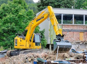 PC228USLC-10 Short Tail Komatsu excavator digger