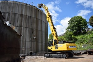 World Demolition Summit Komatsu award excavator