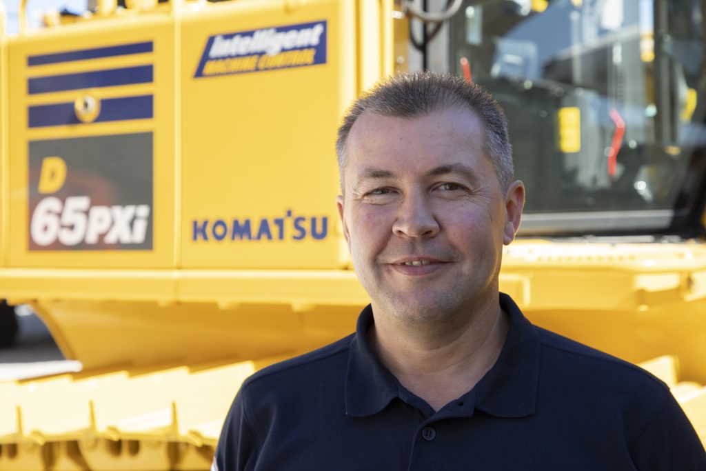 Rob Wilmott 2018 Komatsu Marubeni-Komatsu Excavator Hillhead Sales Manager Contact Us