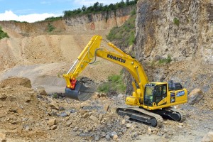 Komatsu HB365LC-3 Hybrid Hydraulic Excavator