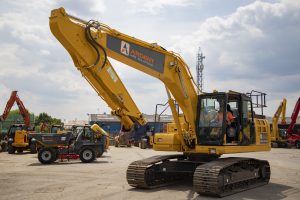 ardent komatsu excavator digger plant hire
