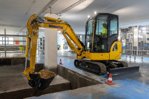 Komatsu presents three new electric mini excavators in live demo at bauma 2025