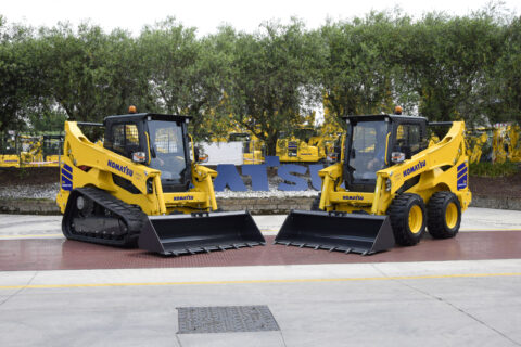 Komatsu presents new skid steer loader and compact track loader at bauma 2025